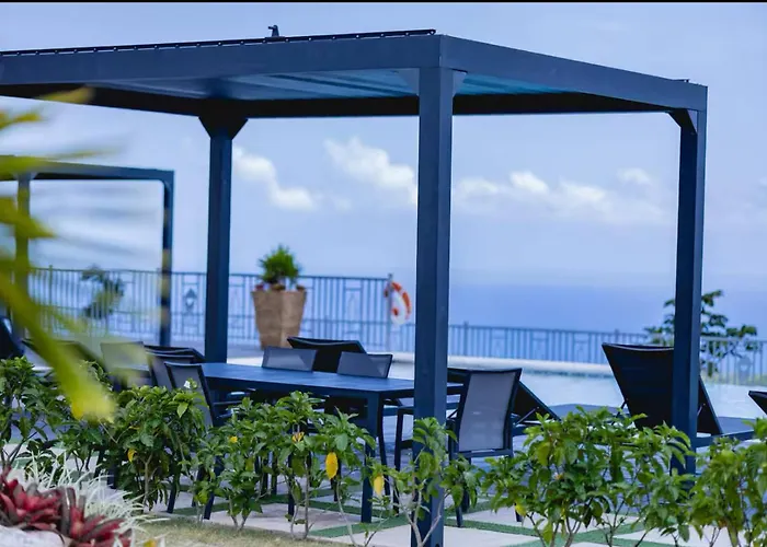 The Luxe Escape Luxury
