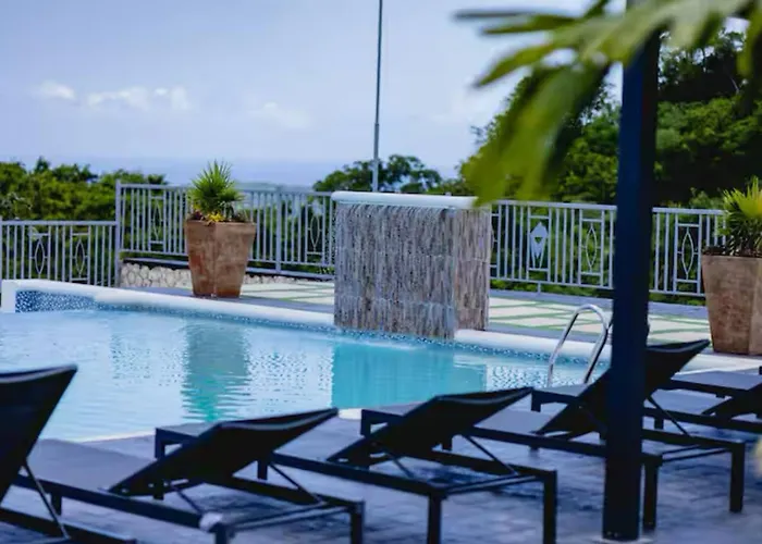 The Luxe Escape Luxury Сasa de vacaciones Ocho Ríos